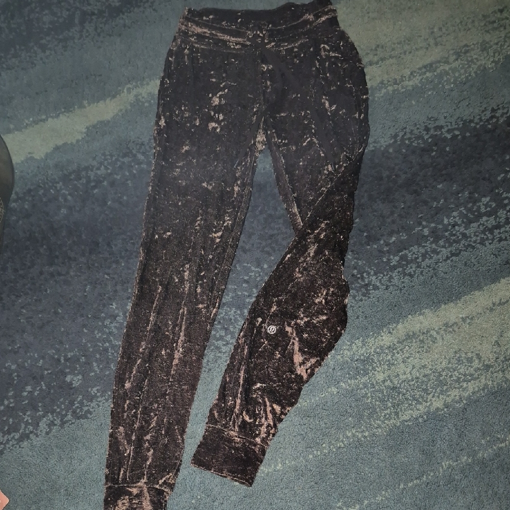 lululemon athletica Ready To Crush Joggers Size 2